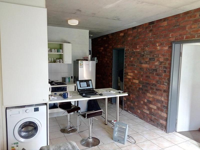 To Let 2 Bedroom Property for Rent in Brooklyn Western Cape